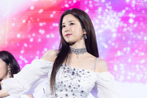 241222 CHORONG - at 2024 Apink 7th Concert "PINK CHRISTMAS" Day 2