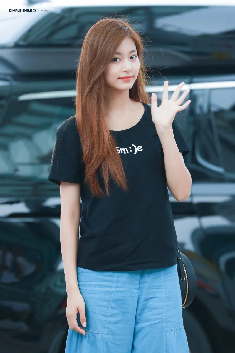 Tzuyu3098.jpg