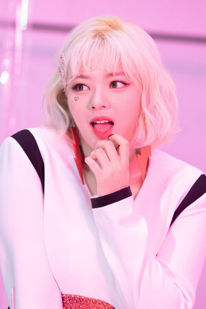 221101 JYP Fans Update - Happy Birthday Jeongyeon