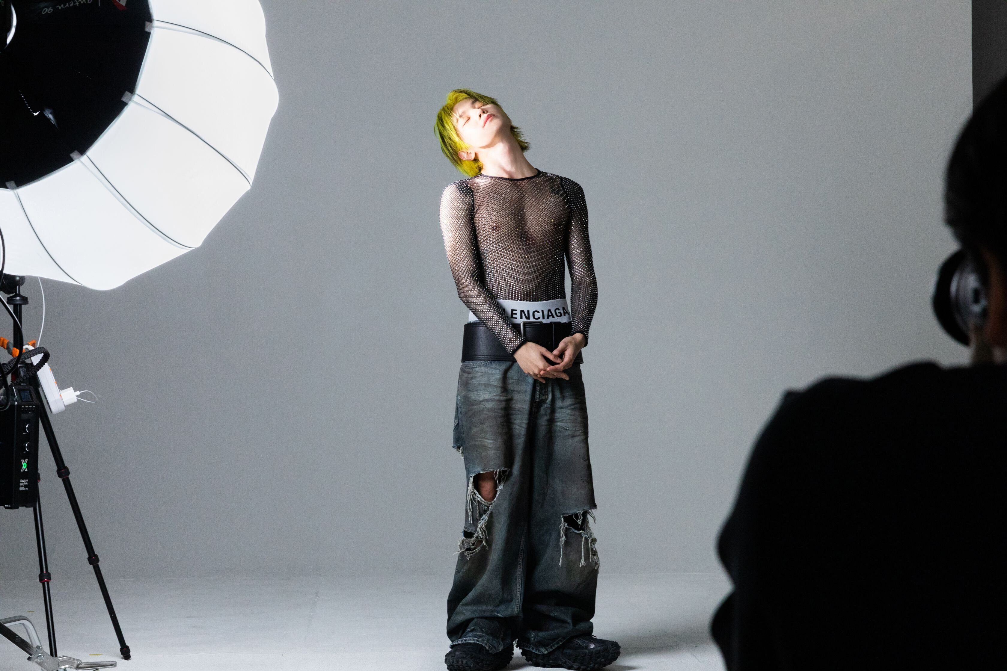 Nct Taeyong For Elle Japan June 2023 Issue Behind Photos Kpopping 2486