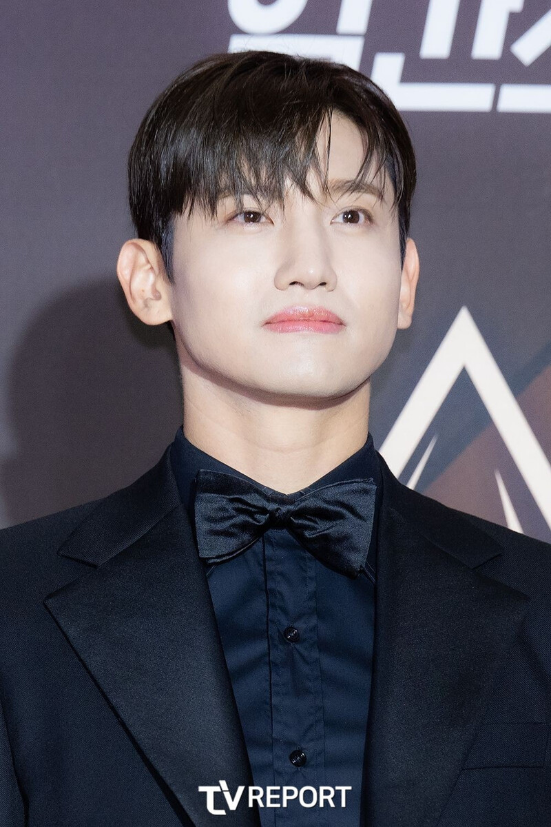 241116 TVXQ Max Changmin - at 1st Korea Grand Music Awards 2024 documents 1