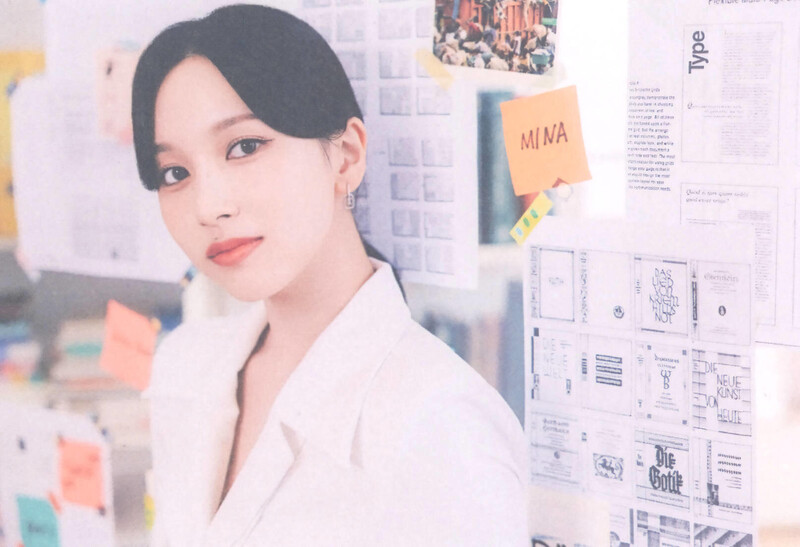 TWICE - 2023 Season's Greetings 'Secret Life @Office' (Scans) documents 13