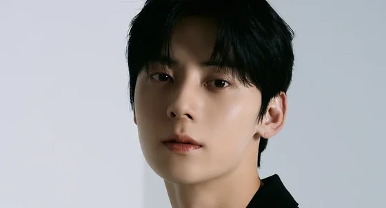 Hwang Minhyun to Enlist on March 21st