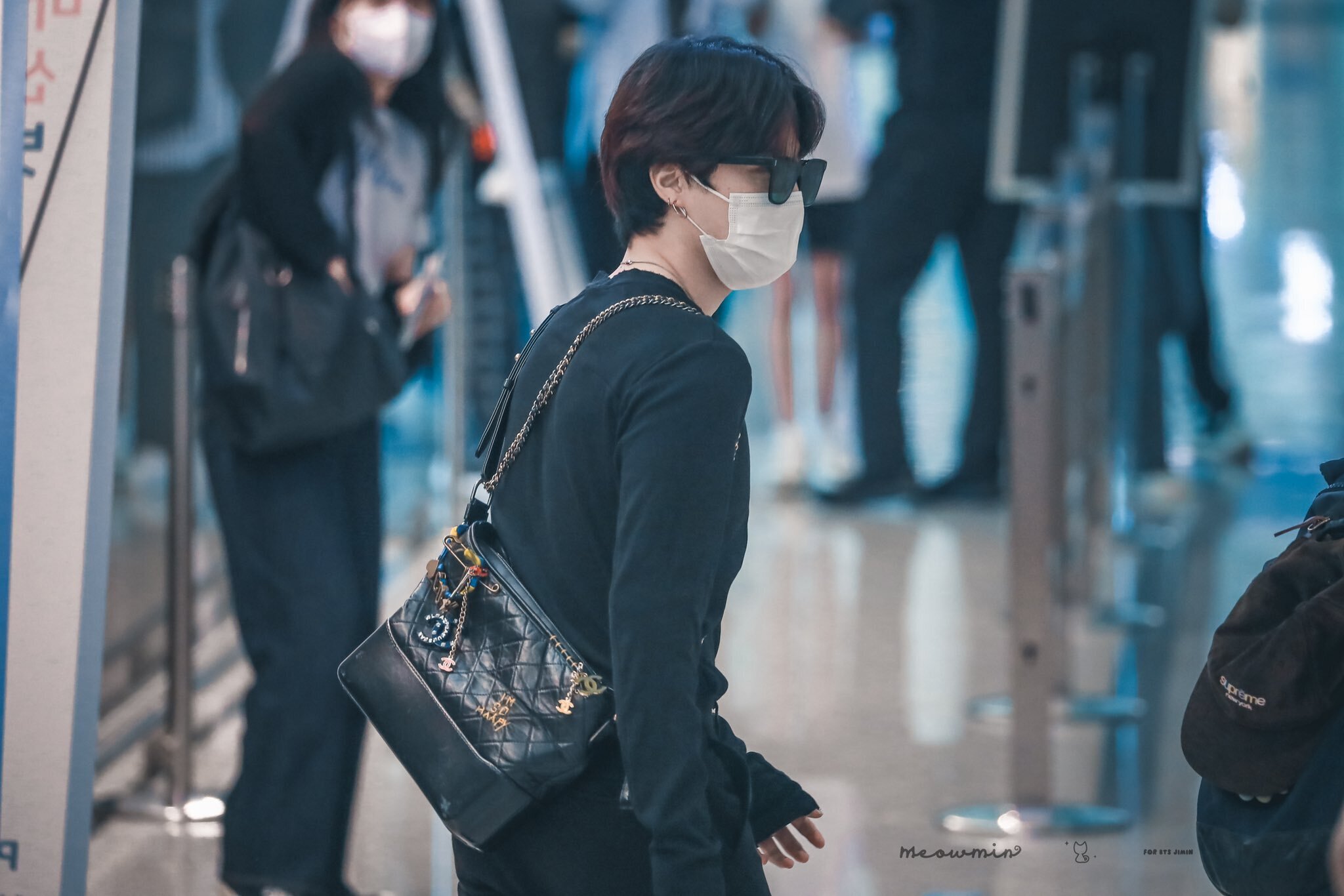 JIMIN DATA on X: United Nations General Assembly. A gorgeous bag