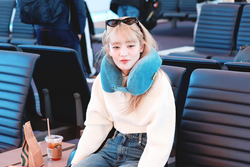 230103 (G) I-DLE Minnie - Incheon International Airport documents 8