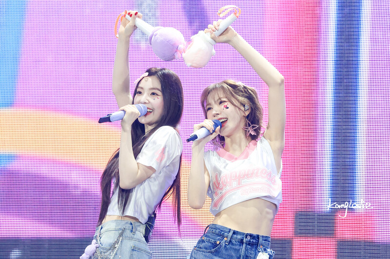 240803 Red Velvet Irene & Wendy - Fan-Con Tour 'Happiness : My Dear, ReVe1uv' in Seoul Day 2 documents 3