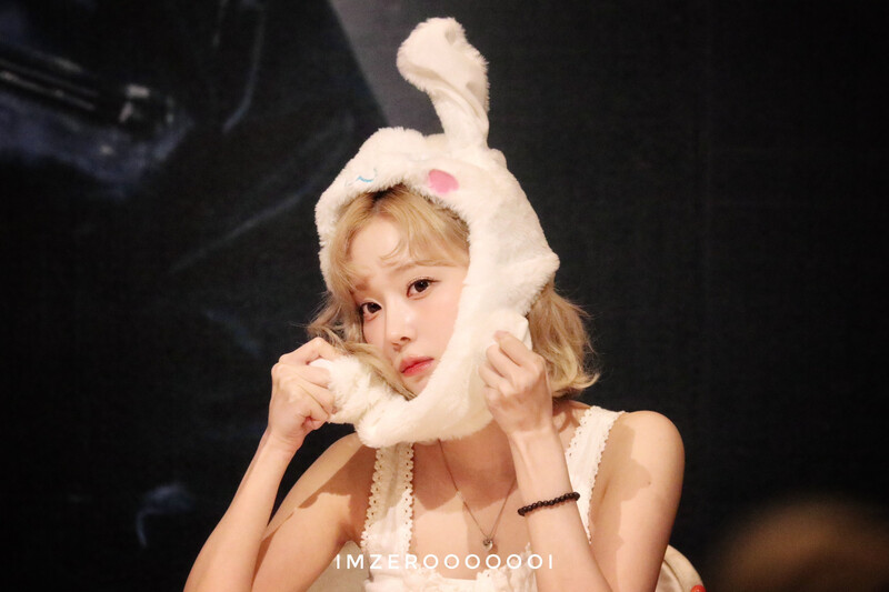 240808 aespa Winter - Fansign in Taipei documents 1