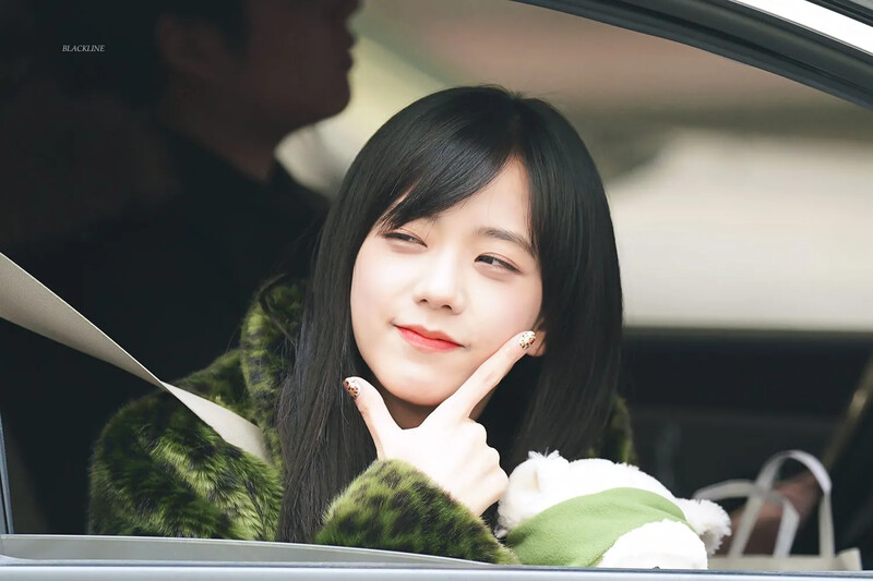 Jisoo329.jpg