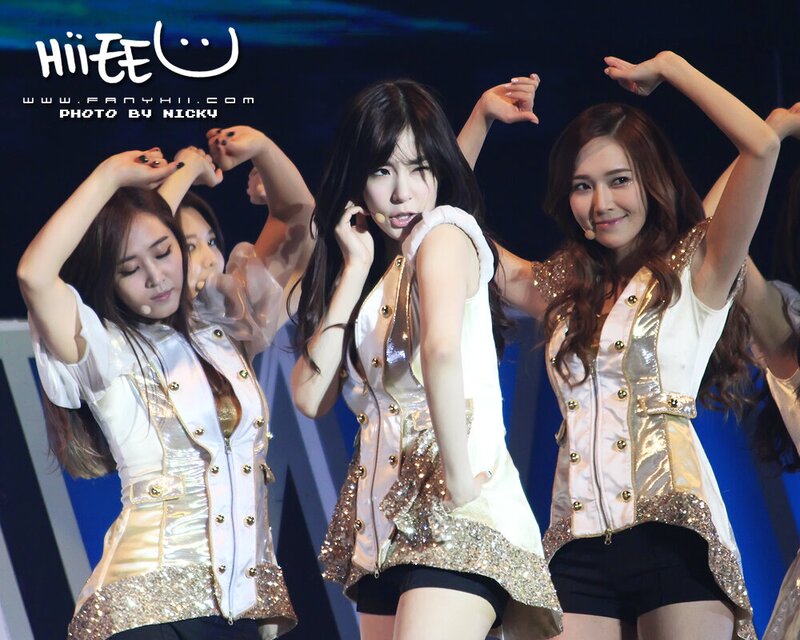 140215 Girls' Generation Tiffany at Girls & Peace World Tour in Macau documents 16