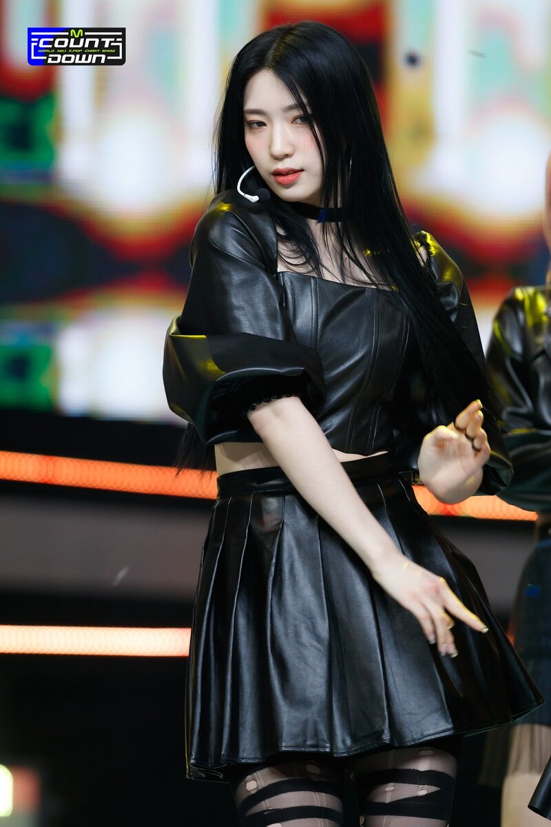 220303 Rocket Punch - 'CHIQUITA' at M Countdown documents 13