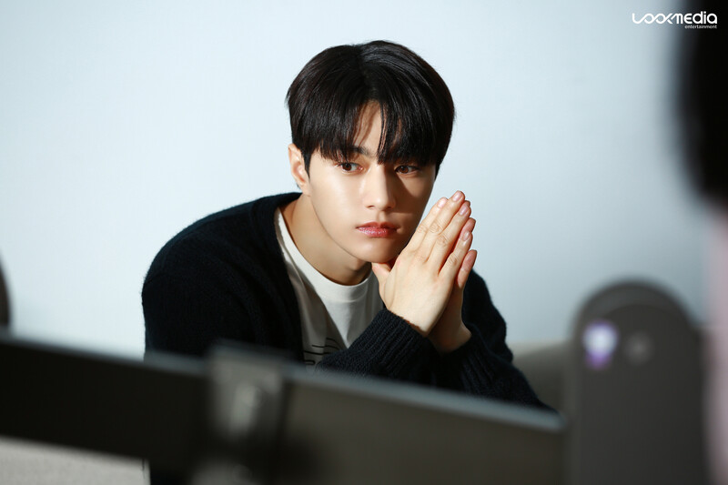 240104 - Naver - Kim Myungsoo Melody MV Behind Photos documents 1