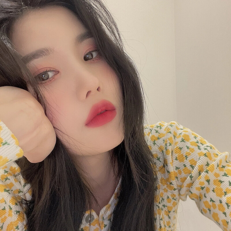 210303 IZ*ONE SNS Update - Eunbi documents 10