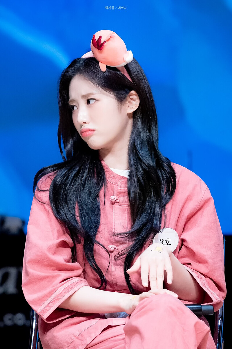 220723 fromis_9 Jiwon - Offline Fansign Event documents 1