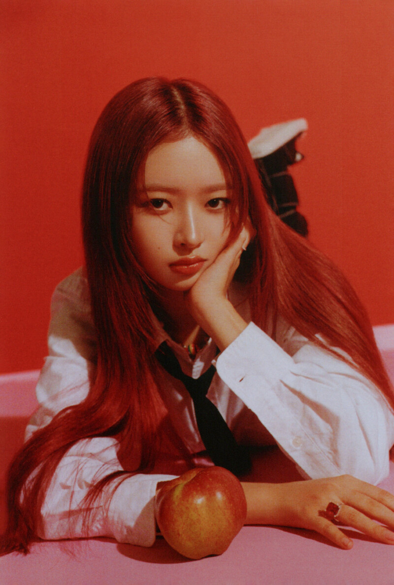 IVE - Mini Album 'I'VE MINE' (Scans) documents 3