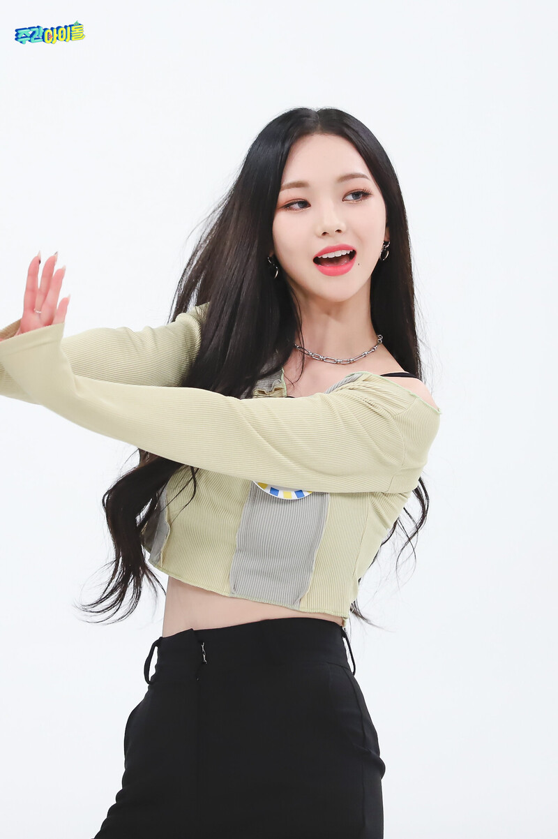 210526 MBC Naver Post - aespa at Weekly Idol No. 513 documents 12