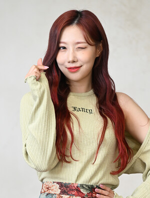 220405 PlayJ Star Guerilla - Dreamcatcher Handong Interview Photos