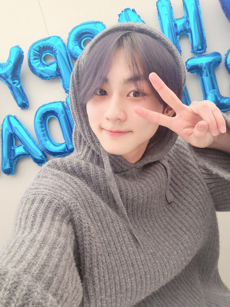 220209 Enhypen Twitter Update- Jungwon documents 4