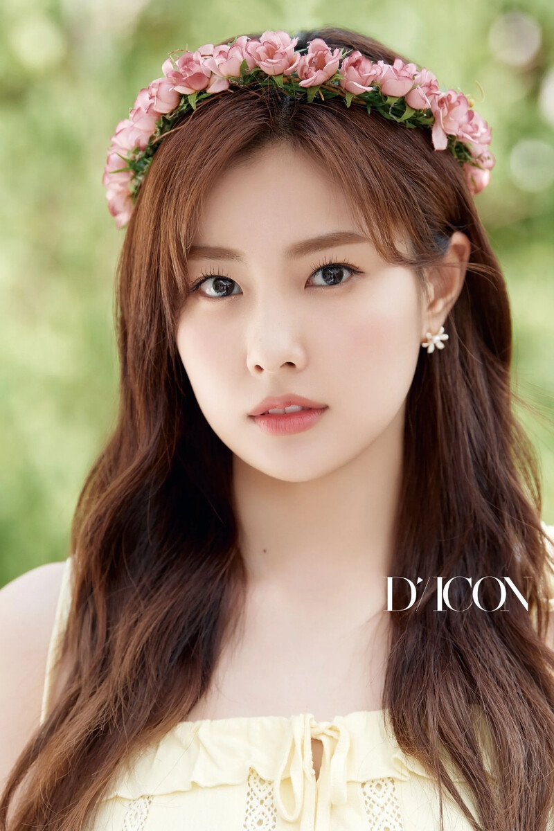 IZONE_DICON_Covers_12.jpg