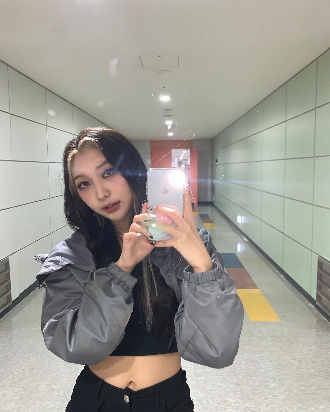 230601 SECRET NUMBER Instagram Update - Minji | kpopping