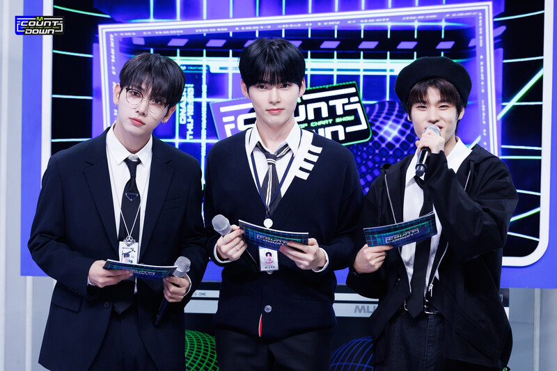 230914 MC Hanbin with Special MC Sohee and MC Jaehyun at M Countdown documents 3