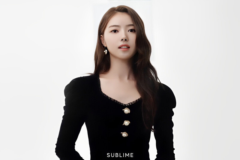 220929 SUBLIME Naver Post - Nayoung - 'Beauty' Poster Shoot documents 25