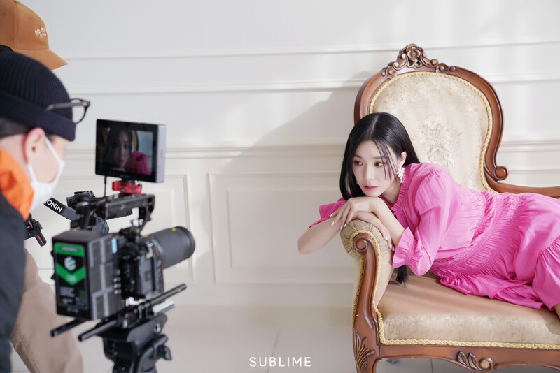 230508 SUBLIME Naver Post - Tiffany Young - SATIN Photoshoot Behind documents 14