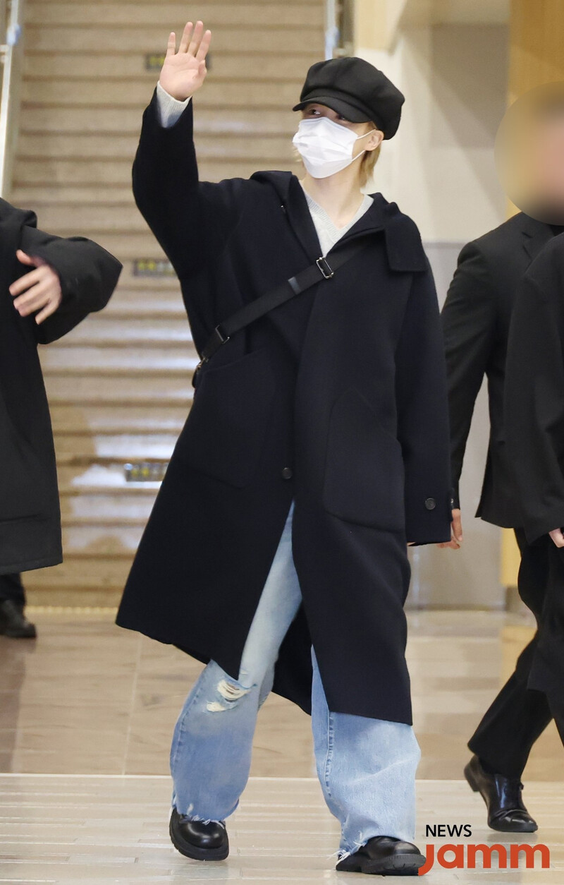 231123 BTS Jimin - GMP Airport documents 3