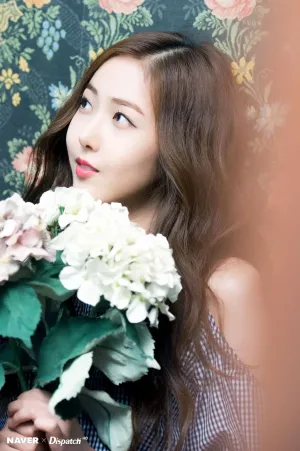 GFRIEND SinB "Love Whisper" MV Shooting by Naver x Dispatch