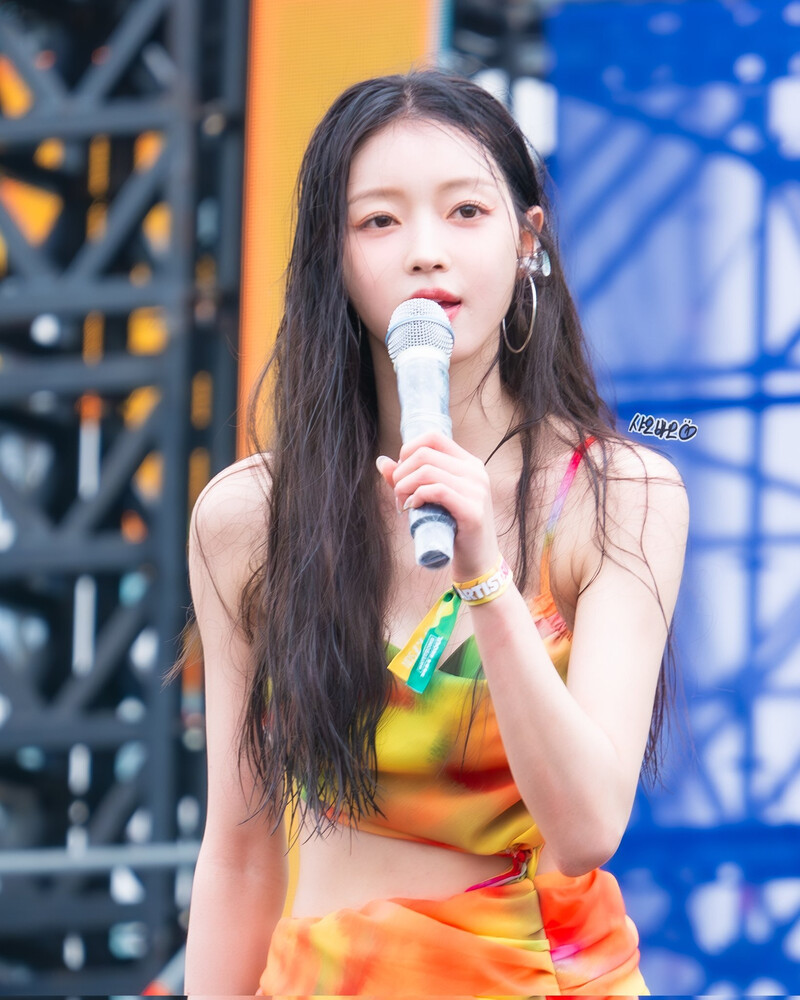 240707 OH MY GIRL YooA - Waterbomb in Seoul Day 3 documents 2