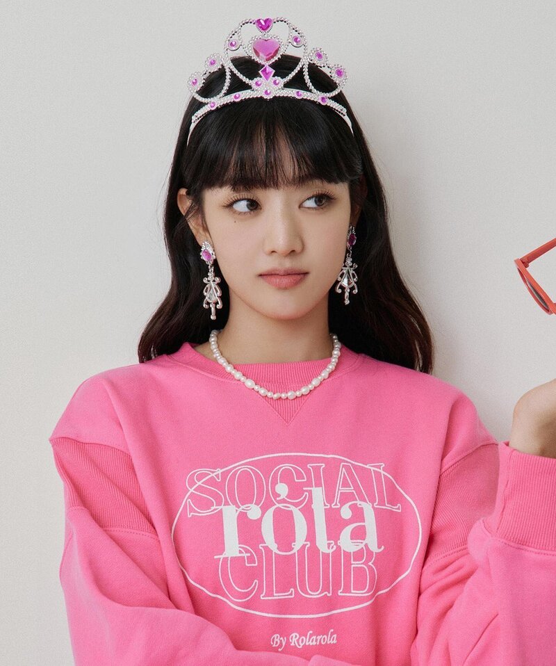 (G)-IDLE MINNIE for ROLAROLA 22 Winter Collection documents 2