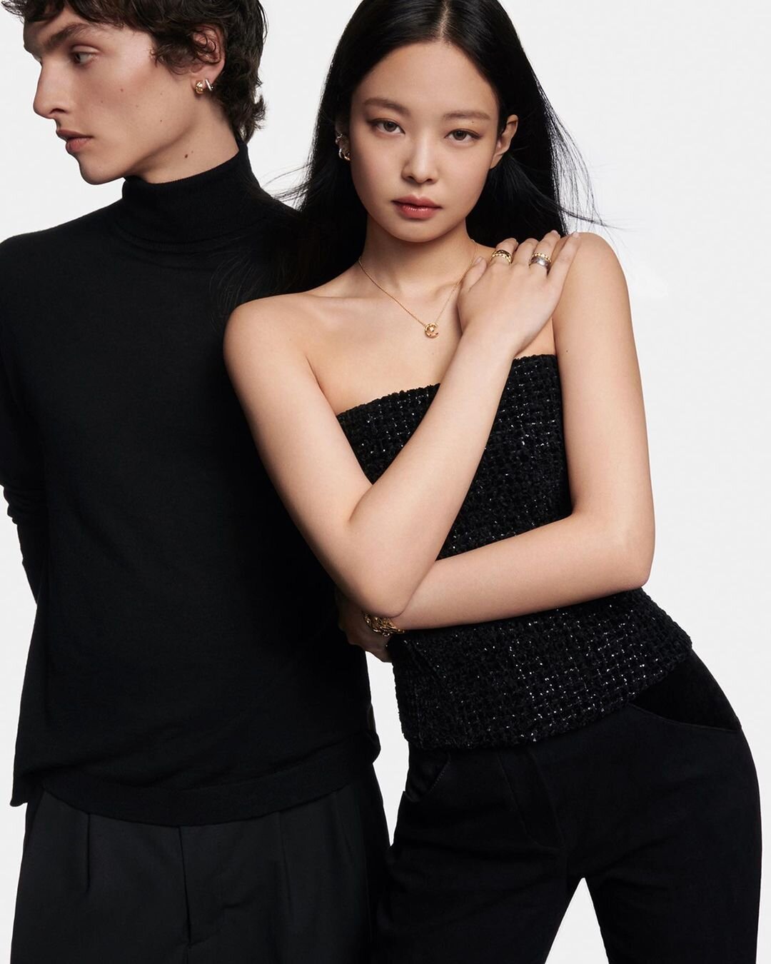 BLACKPINK JENNIE for CHANEL COCO CRUSH 2023 Campaign