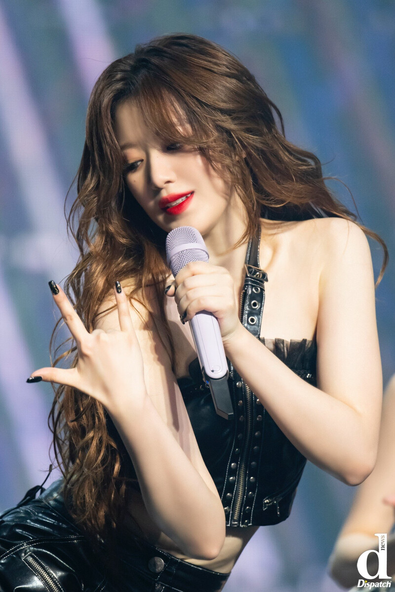 230627 (G)I-DLE Shuhua - 'I am FREE-TY' World Tour Photos by Dispatch documents 5