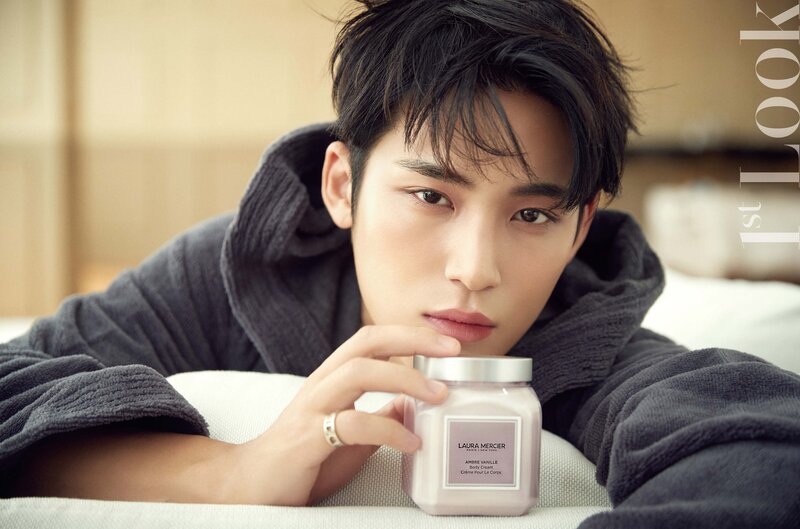 SEVENTEEN's Mingyu for 1st Look Magazine Vol. 222 documents 3