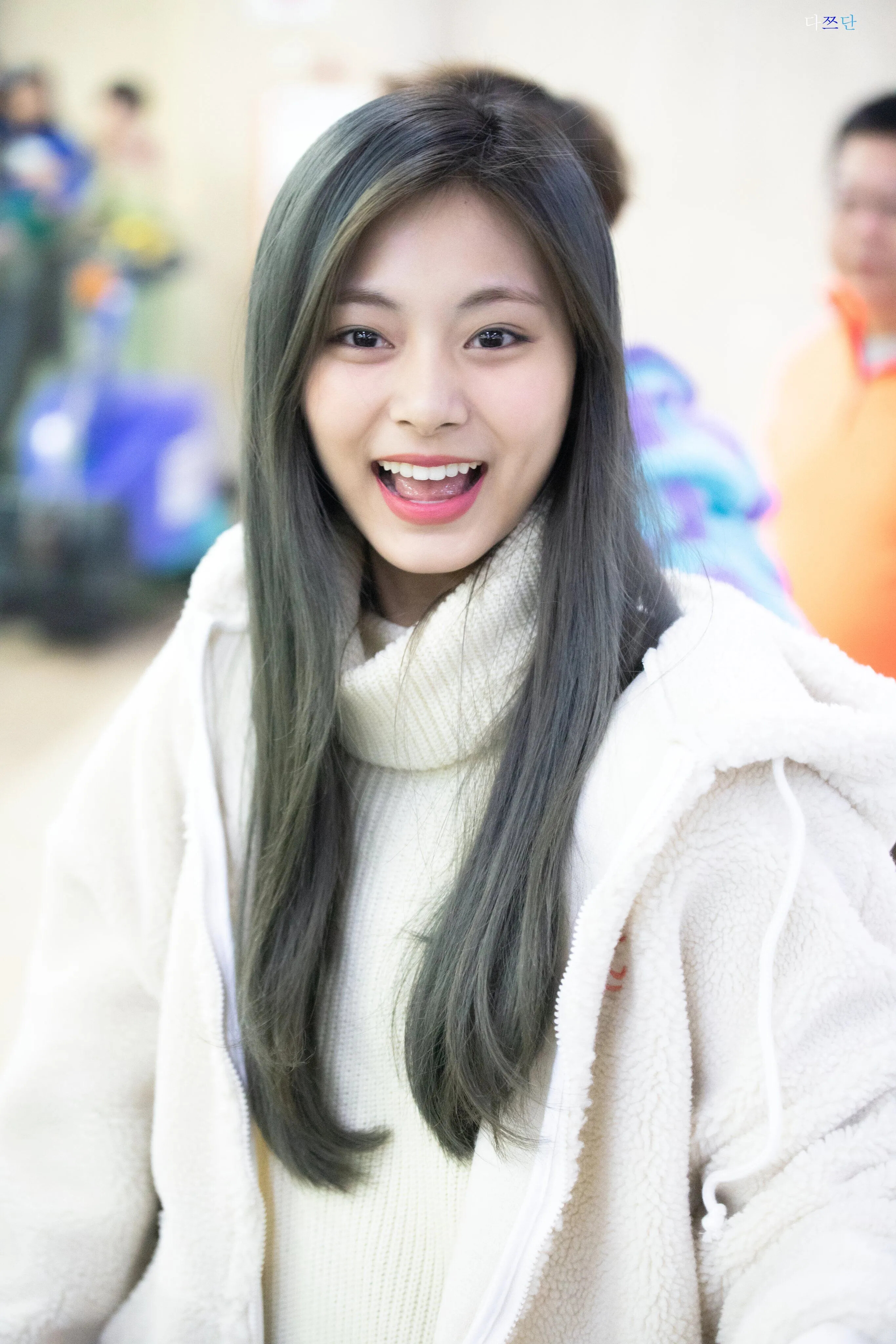 November 23 19 Twice Tzuyu Kpopping