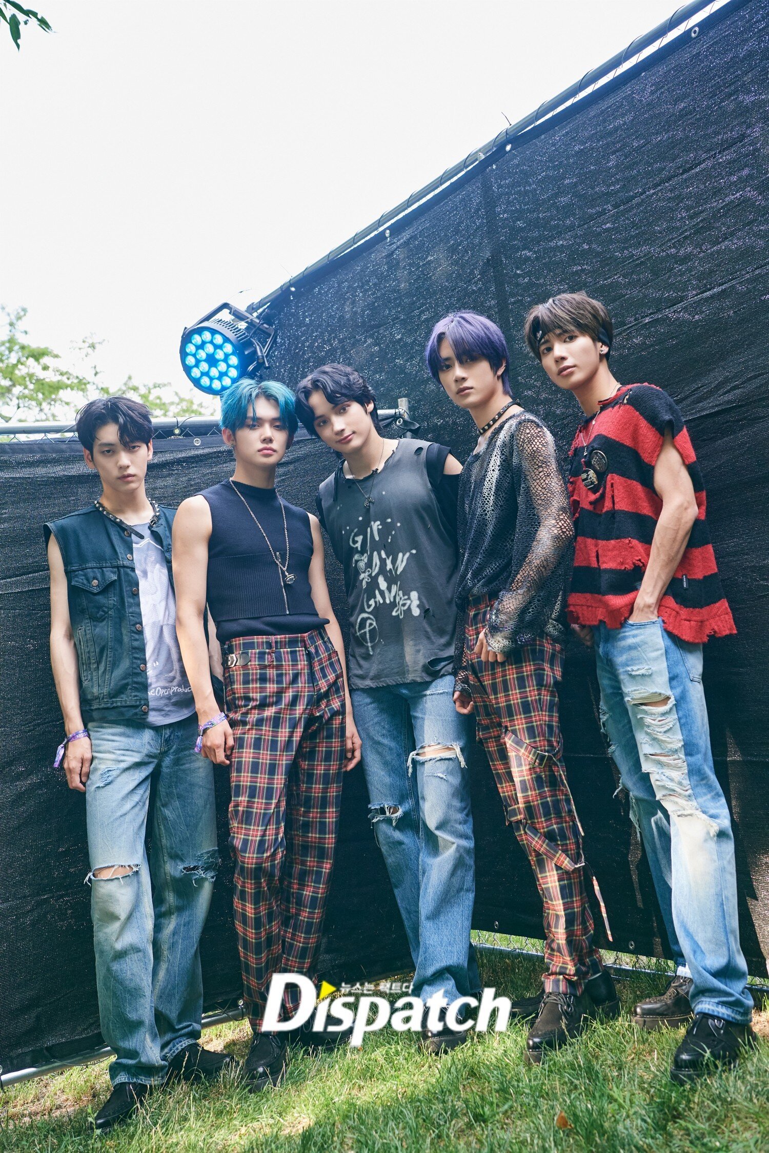 220801 TXT 'LOLLAPALOOZA' in CHICAGO Photoshoot by DISPATCH kpopping