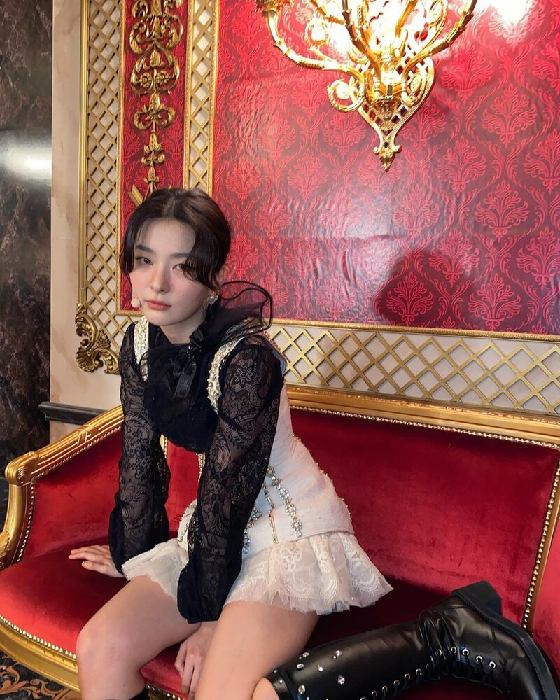 220323 Red Velvet Seulgi Instagram Update documents 5
