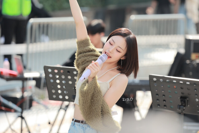 241010 Billlie Sheon - 'The Fillin' Live' Busking Event documents 13