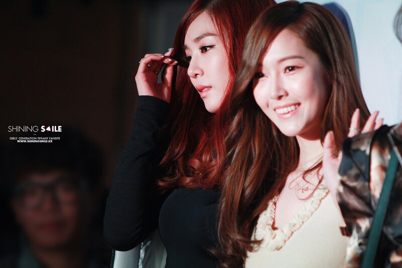131025 Girls' Generation Tiffany at 'No Breathing' VIP Premiere documents 3