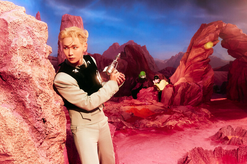 KEY "BAD LOVE" Concept Teaser Images documents 6