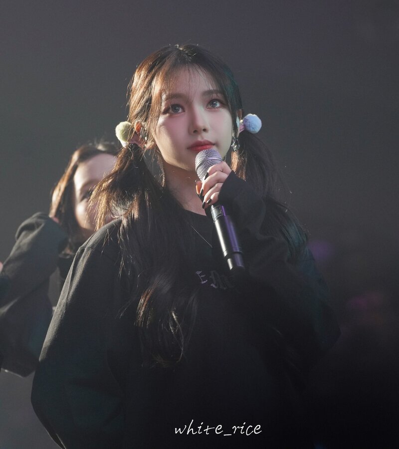 230226 aespa Karina - 1st Concert 'SYNK : HYPER LINE' in Seoul Day 2 documents 7