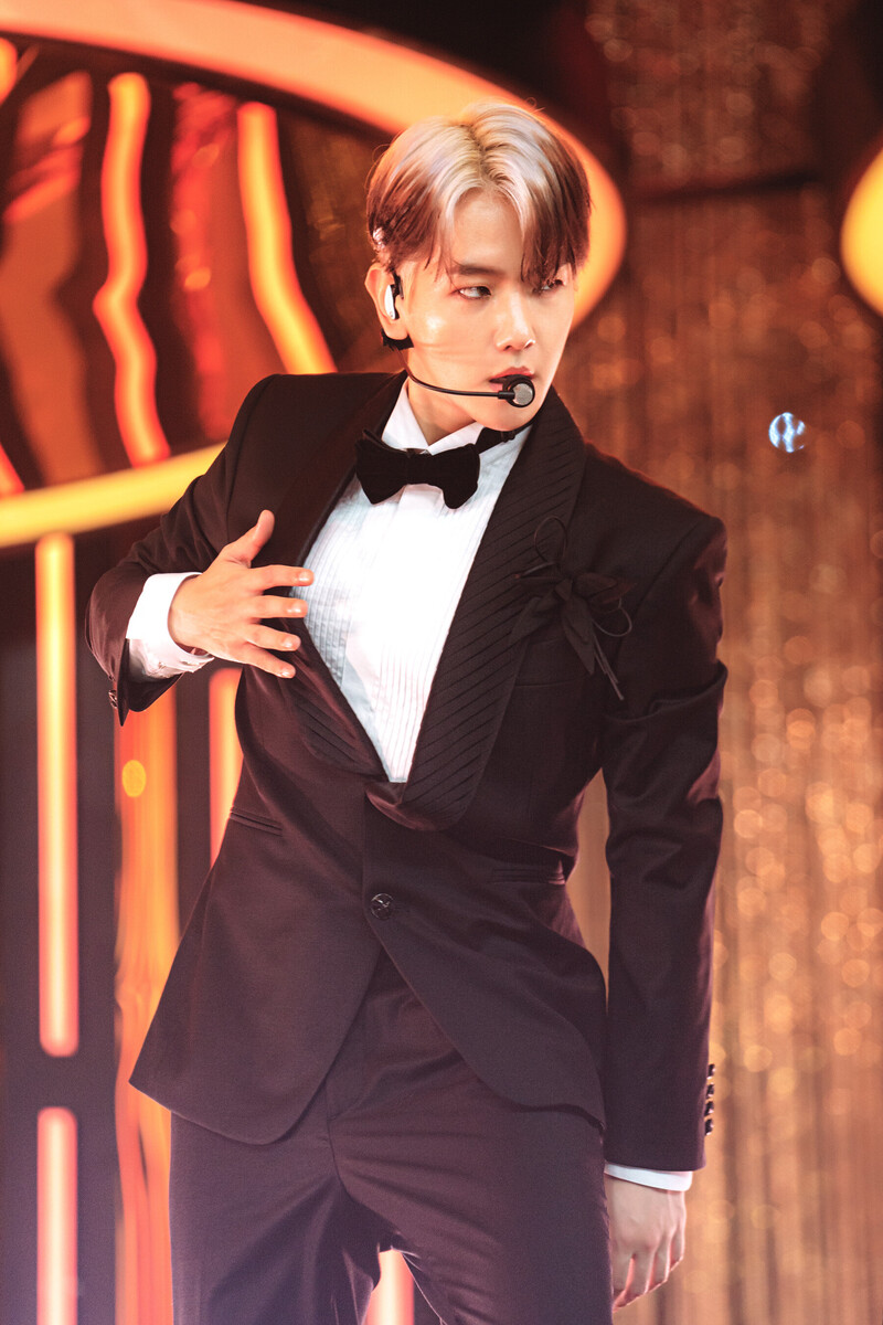 230716 EXO Baekhyun - 'Cream Soda' at Inkigayo documents 7