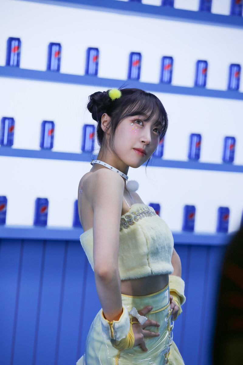 220110 Starship Naver Post - WJSN CHOCOME 'Super Yuppers' MV Shoot documents 5