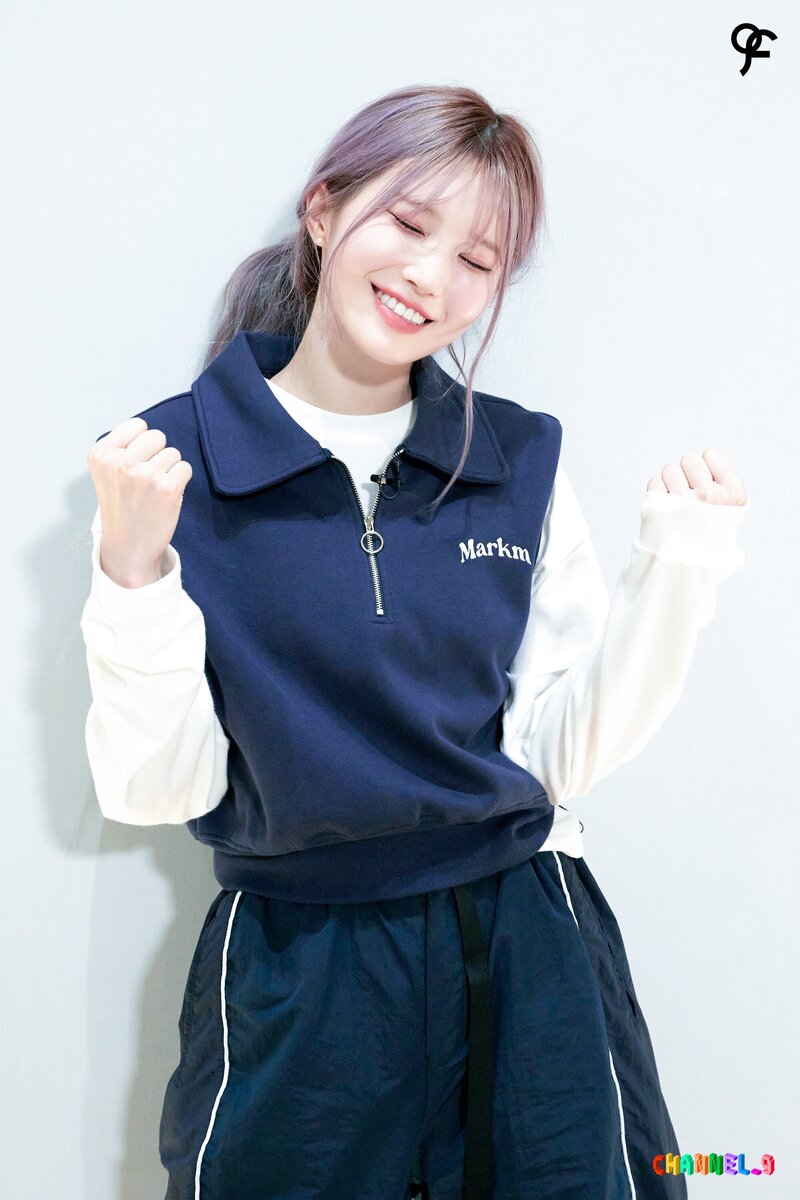 221116 fromis_9 Weverse - <CHANNEL_9> EP46-48 Behind Photo Sketch documents 16