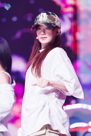 240711 (G)I-DLE Shuhua - 'Klaxon' at M Countdown