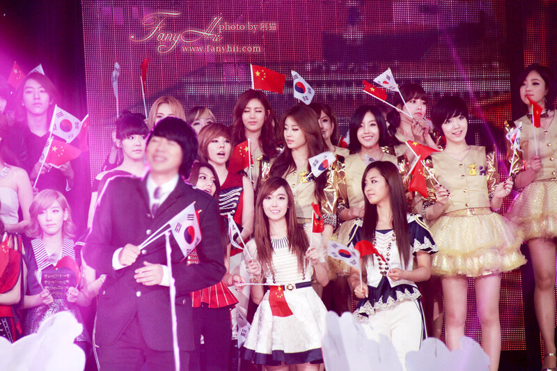 111108 Girls' Generation at Korea-China Festival documents 11