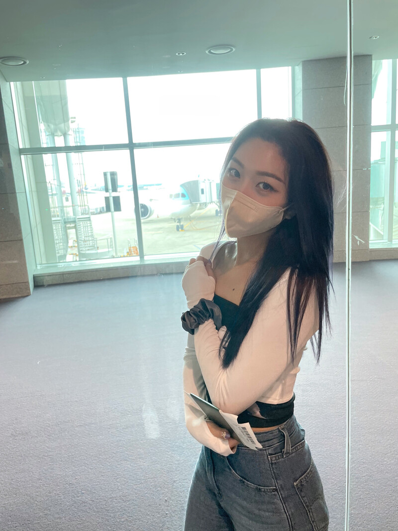 220901 SECRET NUMBER Weverse Update - Minji documents 2