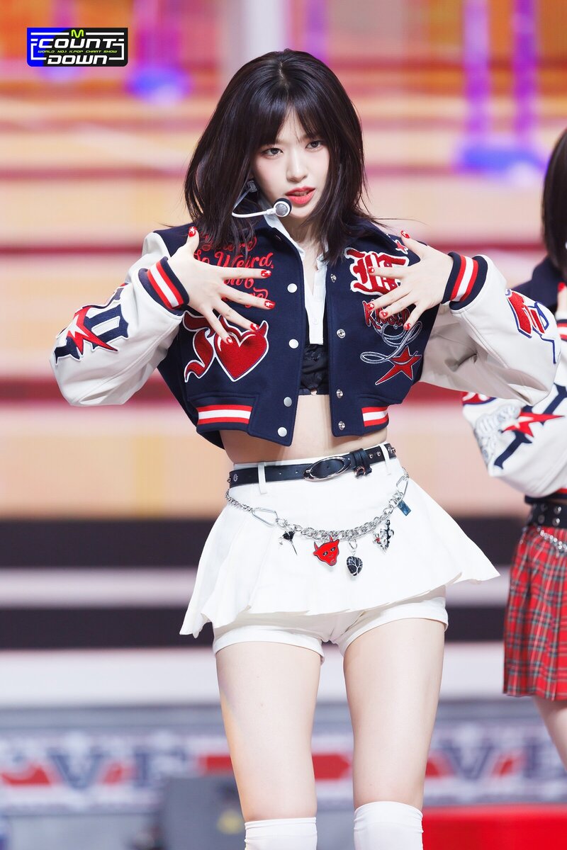 230413 IVE Yujin - 'Kitsch' & 'I AM' at M COUNTDOWN documents 11