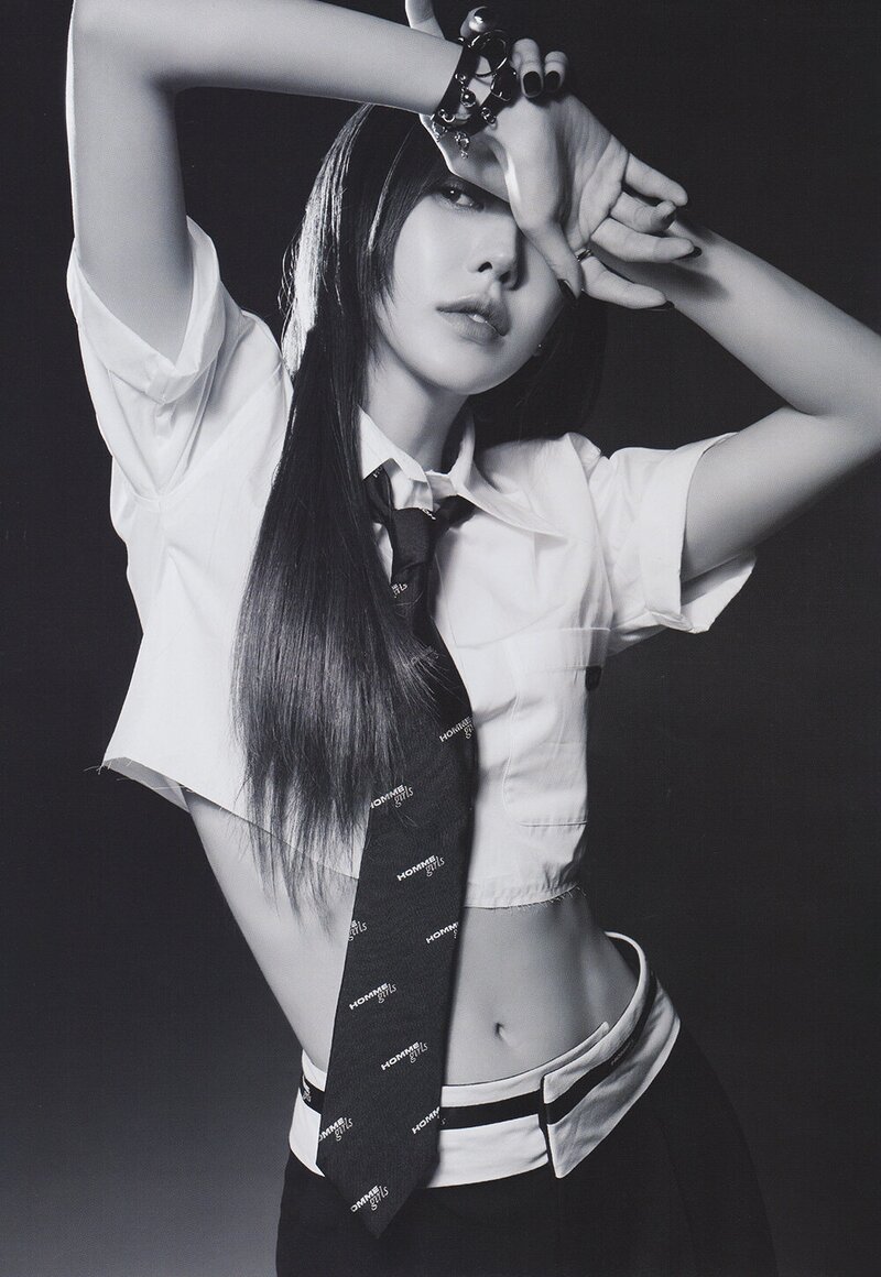 Red Velvet Wendy - 2nd Mini Album 'Wish You Hell' (Scans) documents 4