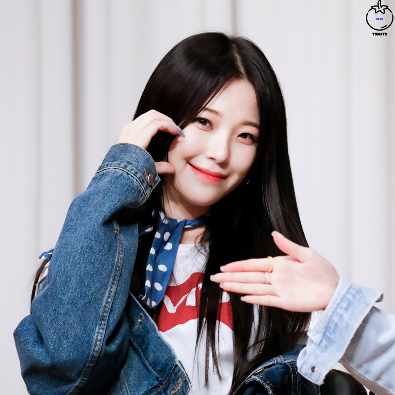 220724 fromis_9 Jiheon documents 12