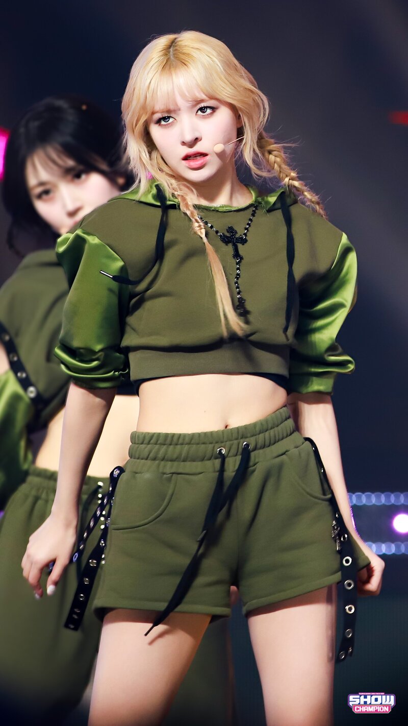 240124 NMIXX Lily - 'Soñar (Breaker)' at Show Champion documents 9